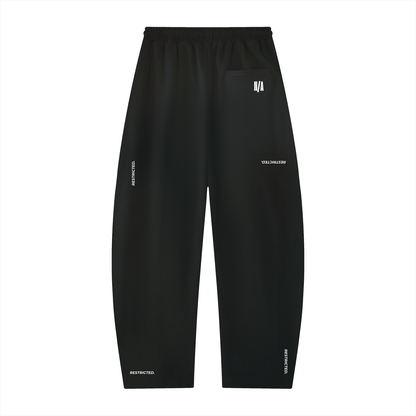 RESTRICTED / STITCH SWEATPANTS